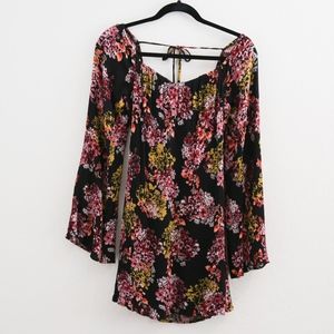 BLACK FLORAL BOHO DRESS SIZE SMALL